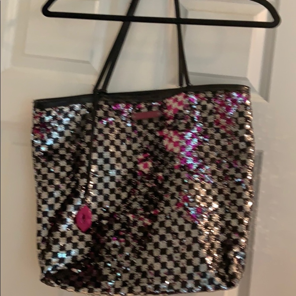 Betsy Johnson sequined bag.HOT pink,black,silver.